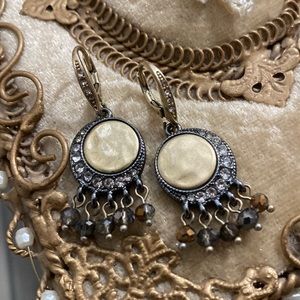 beautiful 2 tone Lucky earrings